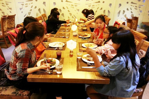 강동지역아동복지센터와 함께 팀빌딩게임 및 외식체험