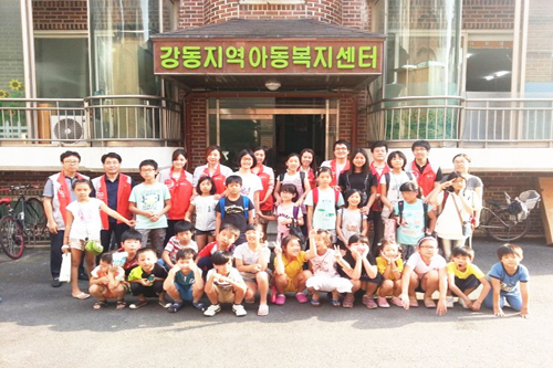 강동지역아동복지센터와 함께 영화관람 체험