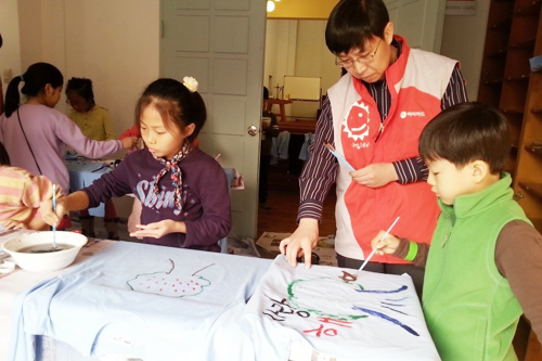 강서지역아동복지센터와 함께 티셔츠꾸미기